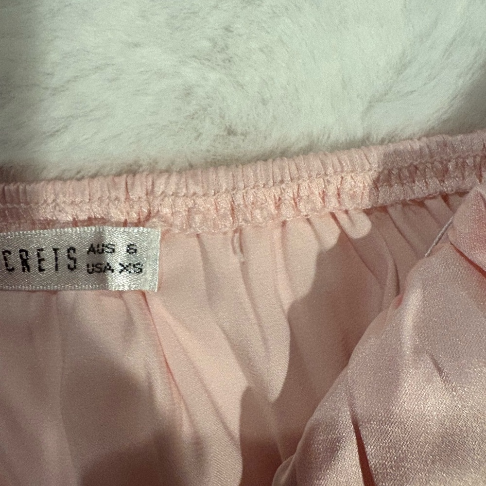 Pink Puff Sleeve Tie Front Blouse - Picture 3 of 4